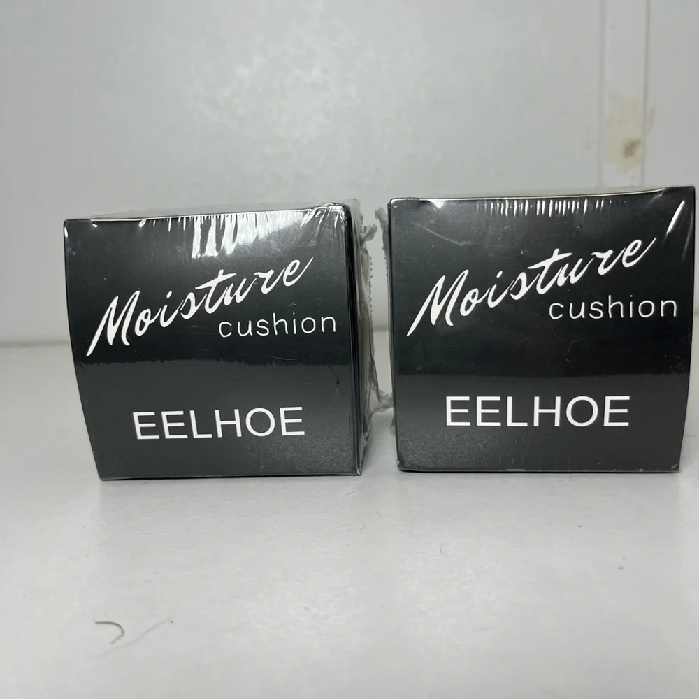 Moisture Cushion Foundation‎ - Black